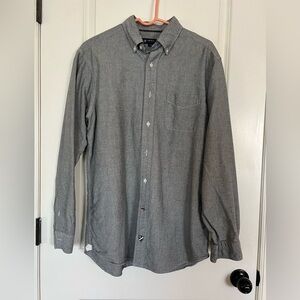 Men's Gray Button-Up Long Shirt